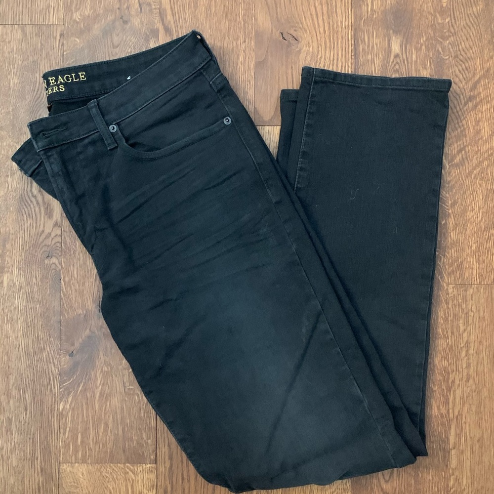 Men’s American Eagle slim straight black jeans